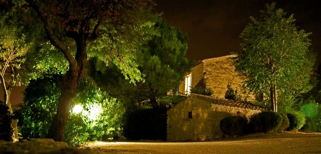 Cypres Du Paradis A Gordes Kültér fotó